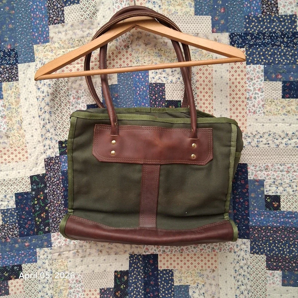 Kathio Luggage Co Canvas and Leather Green Tote Bag Commuter Field Bag 80s 90s